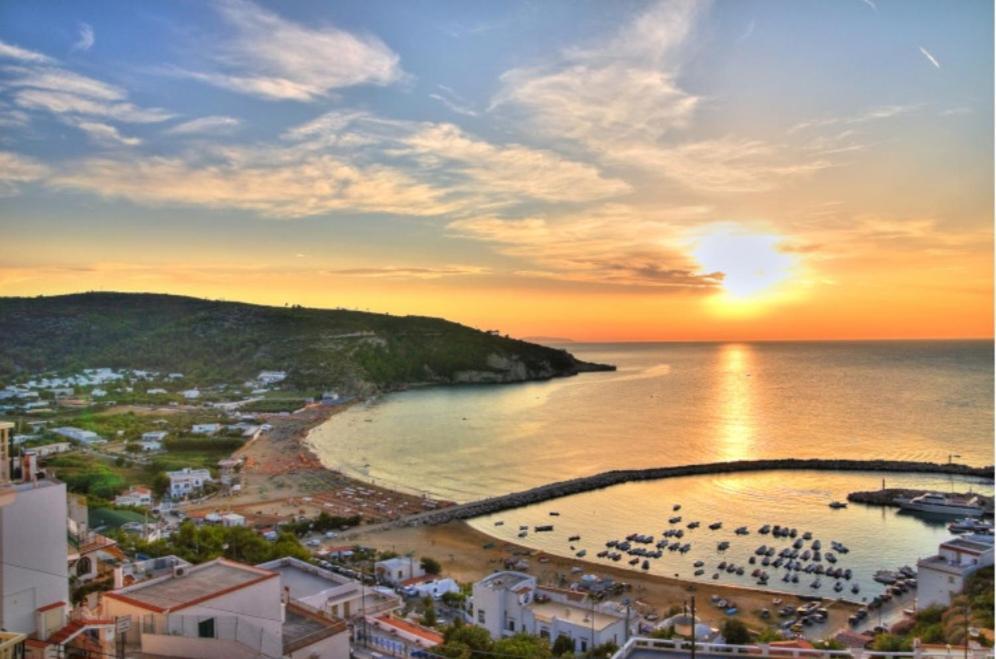 Appartamenti Miramar Peschici Esterno foto